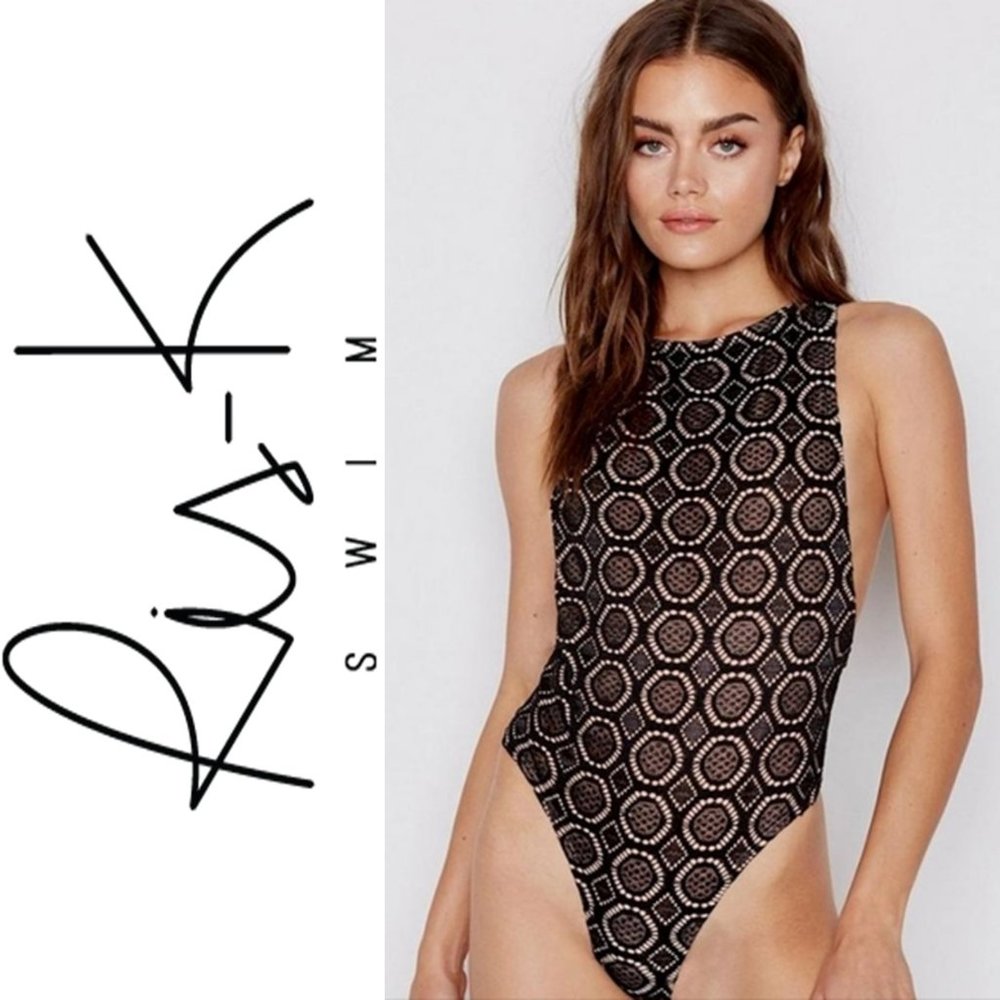 NWT 1-PIECE